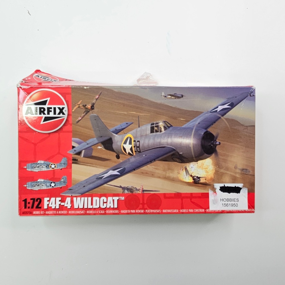 Airfix F4F-4 Wildcat Model Kit Kids Gray 1:72 Scale WWII Fighter A02070A